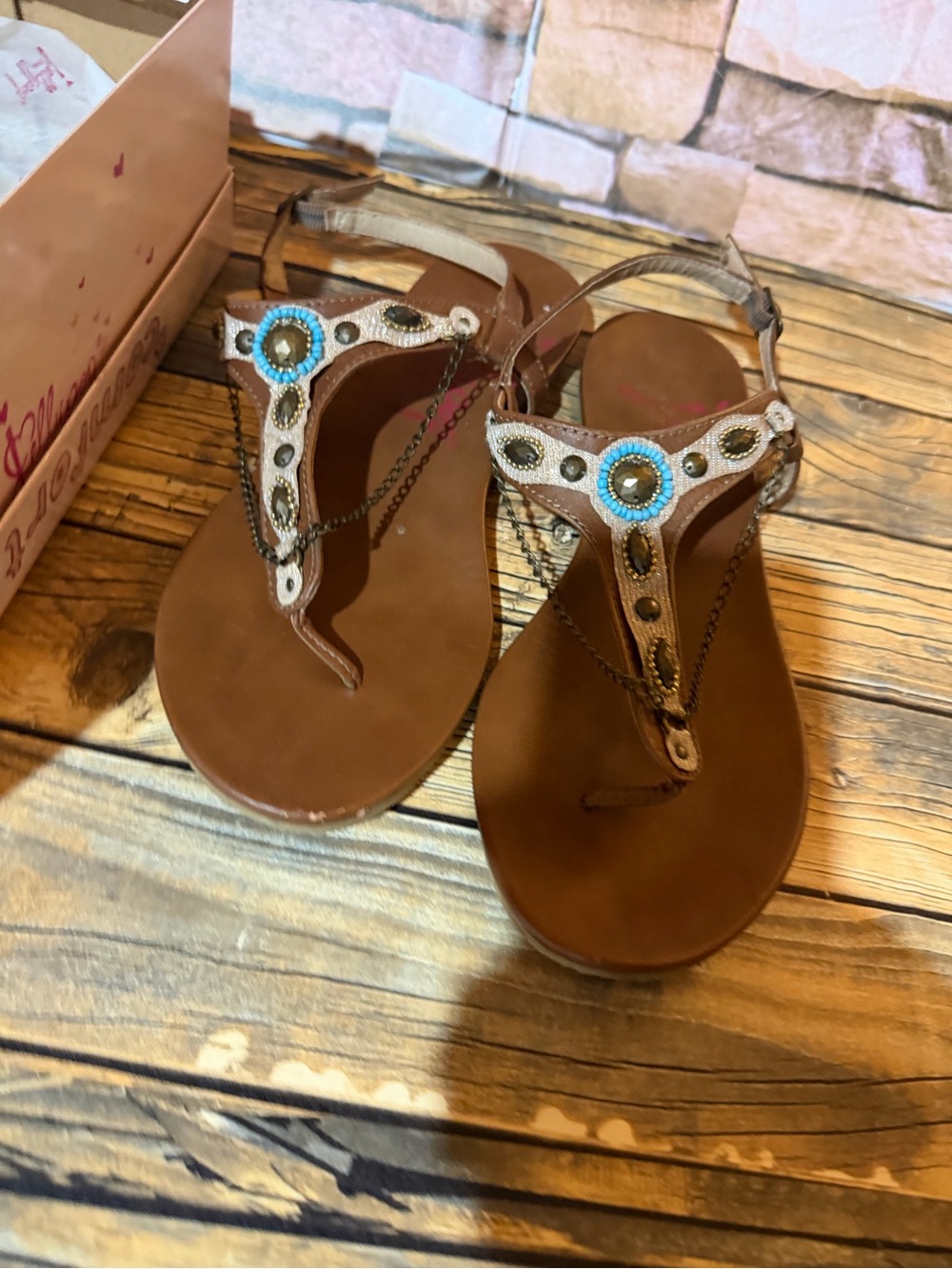 Jellypop Brown T-Strap Sandals with Turquoise Accents 9.5
